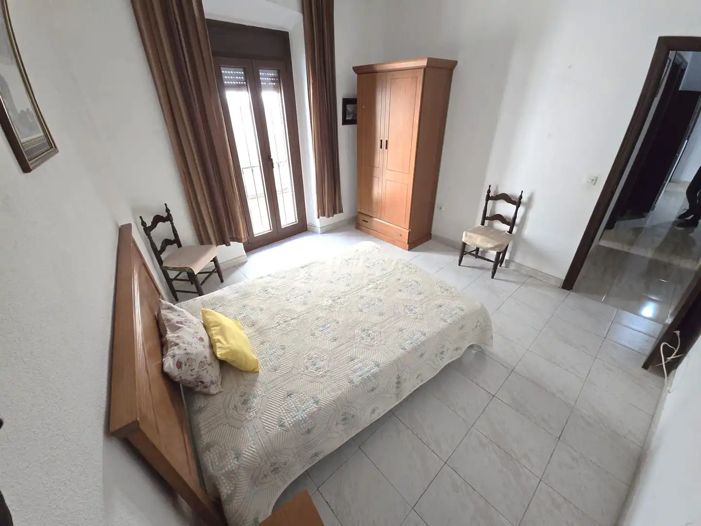 Habitación de Piso de alquiler en Cáceres con Aire acondicionado y Amueblado