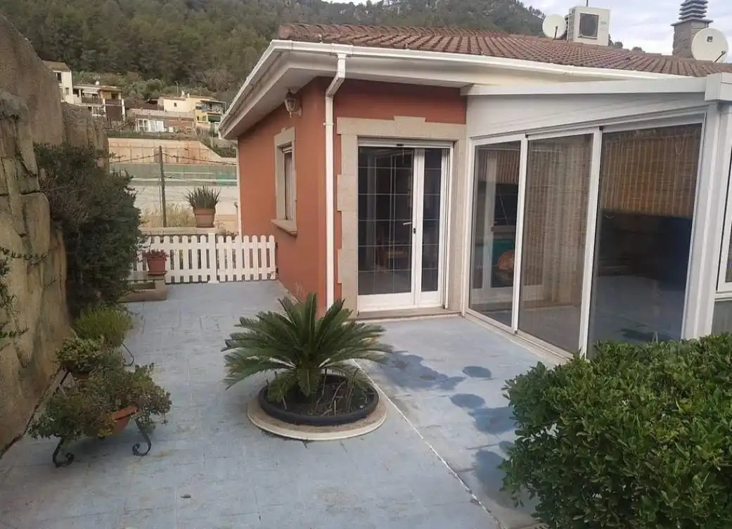 House with terrace for sale in Carrer de Lluís Millet, imagen 5