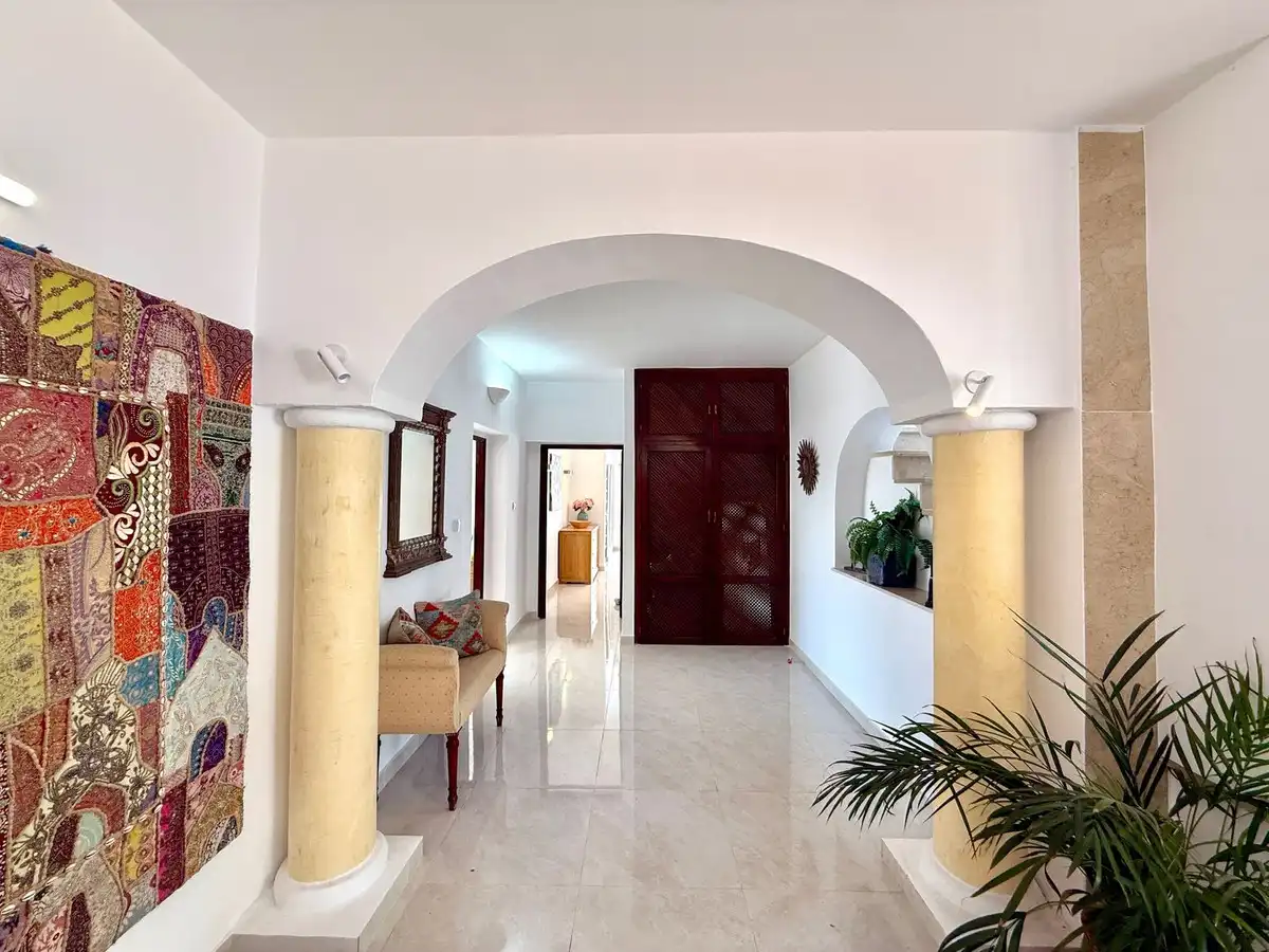 Casa o chalet de alquiler en Marbella con Aire acondicionado, Jardín privado y Piscina
