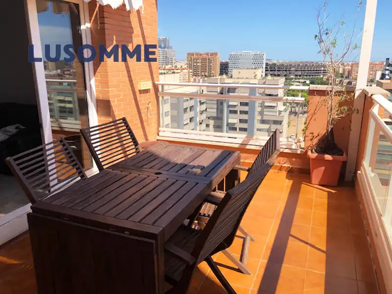 Terraza de Ático de alquiler en Valencia con Aire acondicionado, Terraza y Amueblado