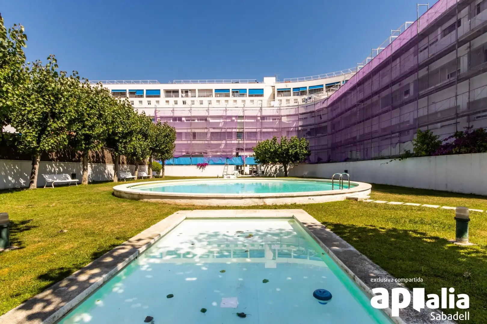 Piscina de Piso en venta en Sabadell con Aire acondicionado, Calefacción y Piscina comunitaria