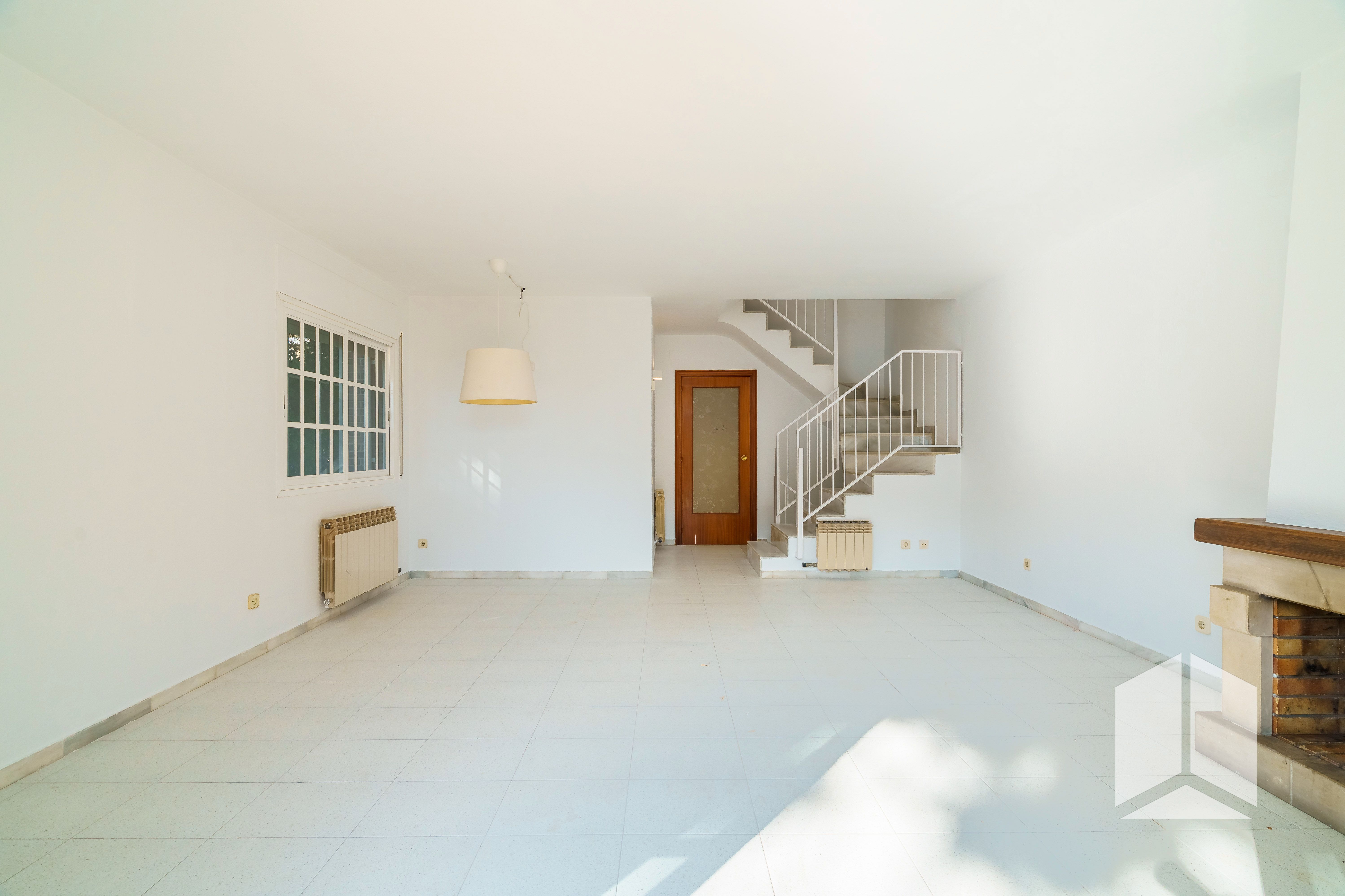 Casa adosada en venta en Castelldefels con Aire acondicionado, Calefacción y Terraza