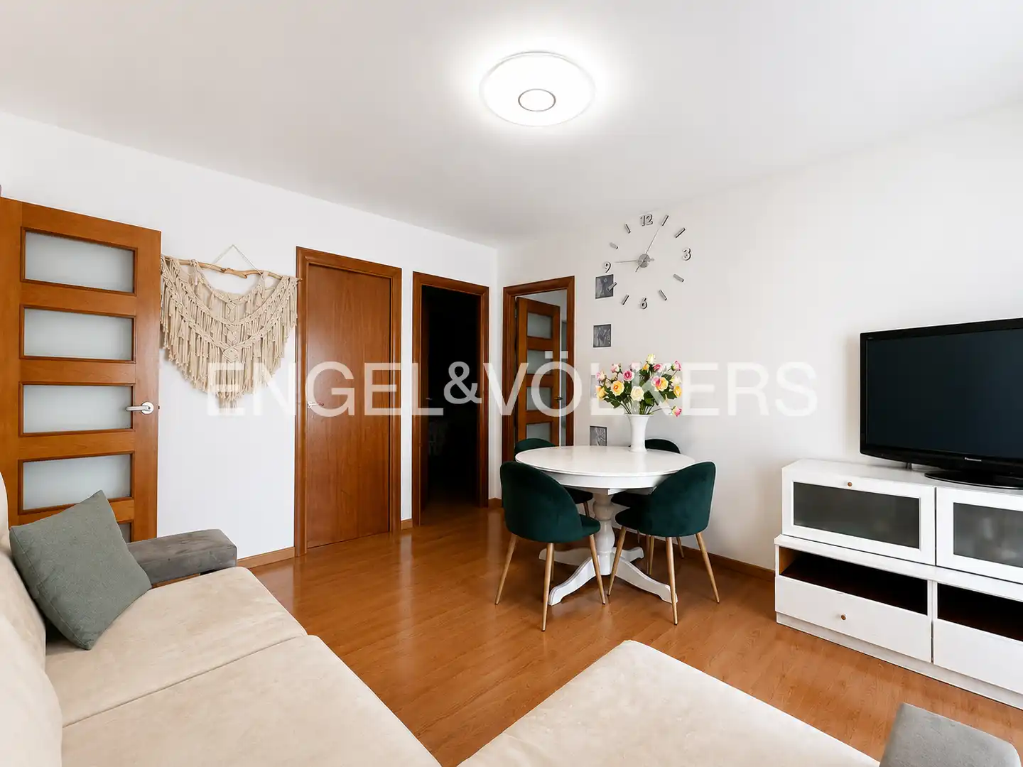 Sala de estar de Piso en venta en Mataró con Calefacción, Parquet y Balcón