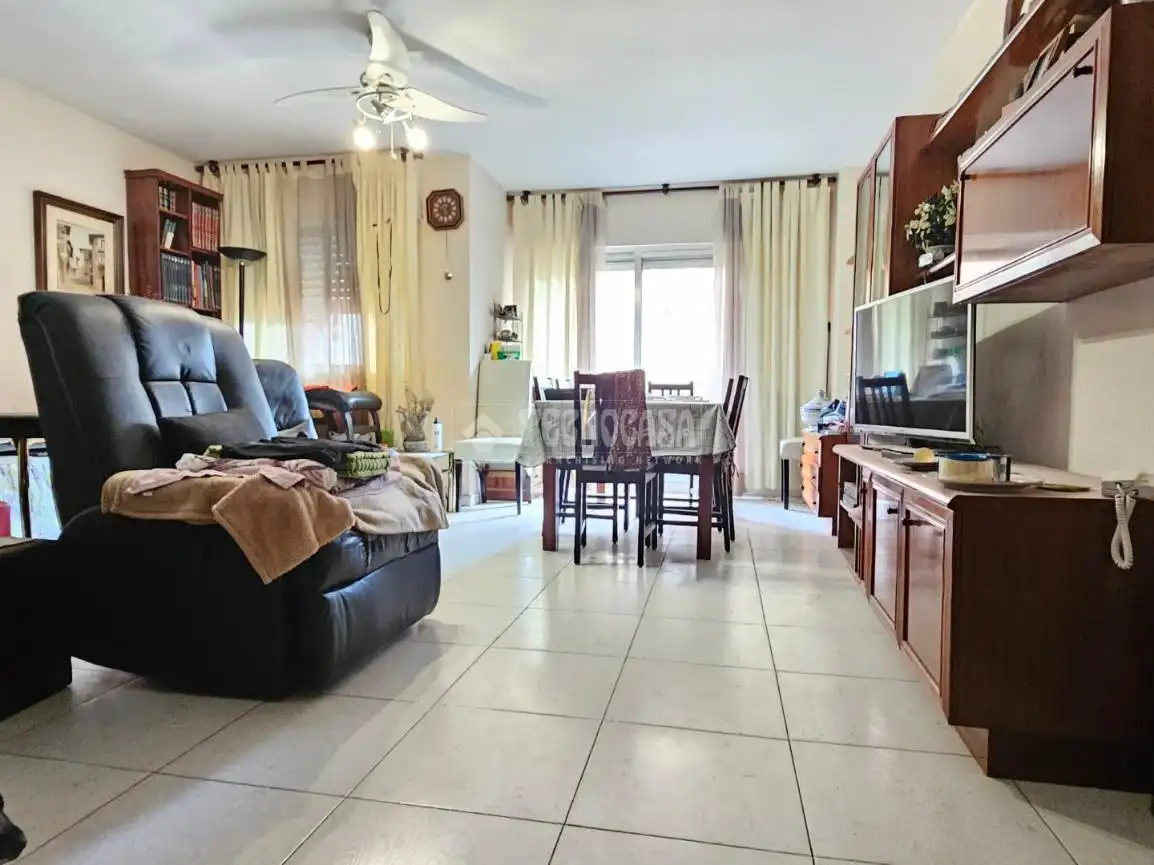 Living room of Duplexes for sale in Zaragoza  with Heating, Terrace and Storage room