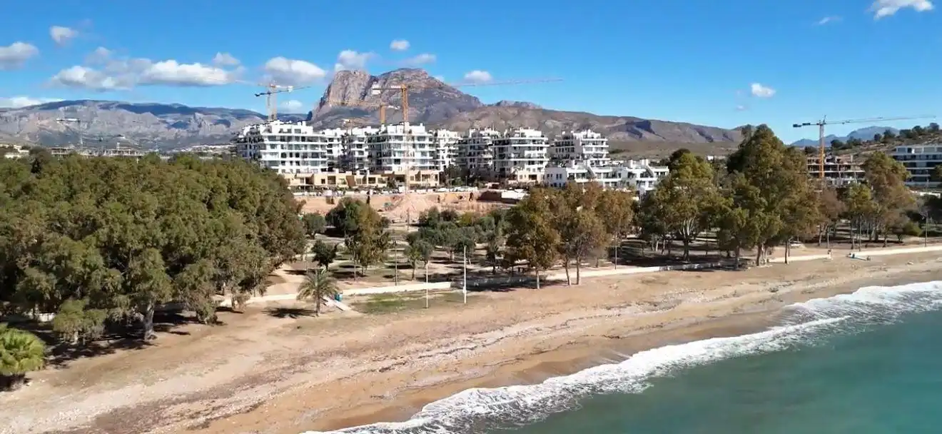 Planta baja de alquiler en Calle Edeta, Platja de Torres