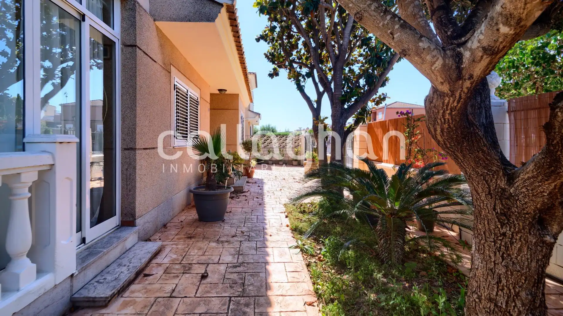 Jardí de Casa o xalet en venda en Polinyà de Xúquer amb Aire condicionat, Jardí privat i Terrassa