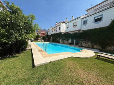 Adossat amb balcó en venda a Marbella Centro