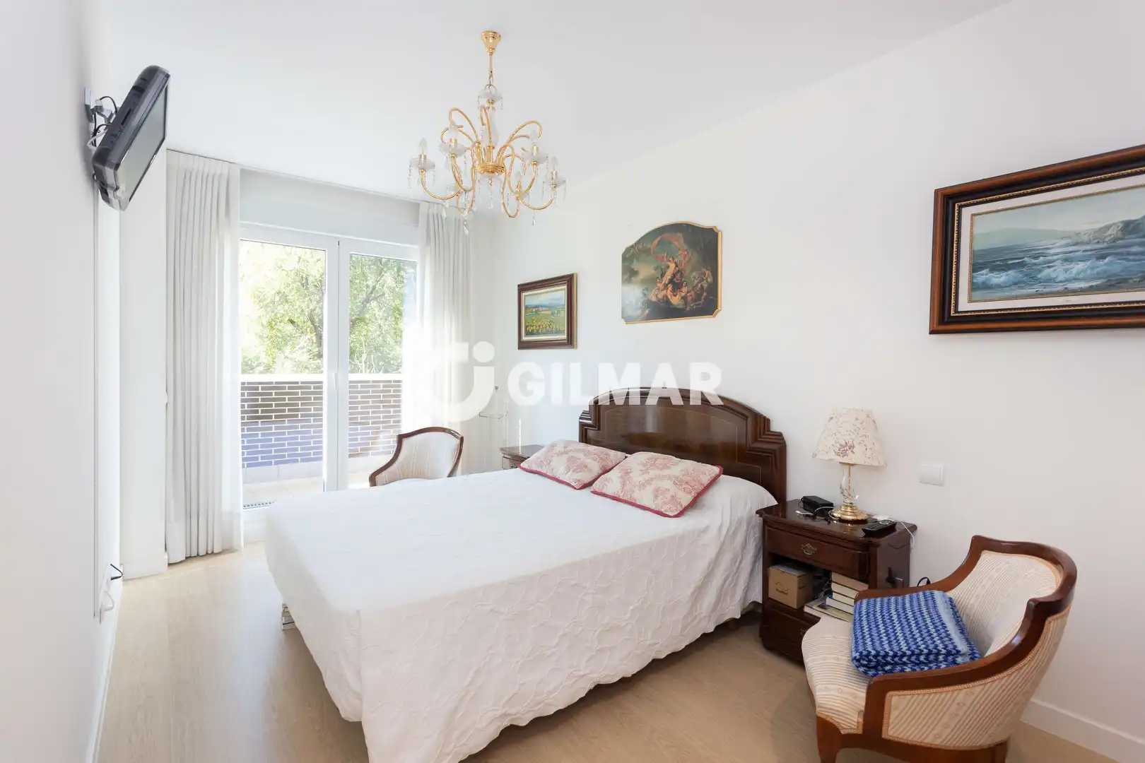 Habitación de Piso en venta en Madrid con Calefacción, Trastero y Piscina