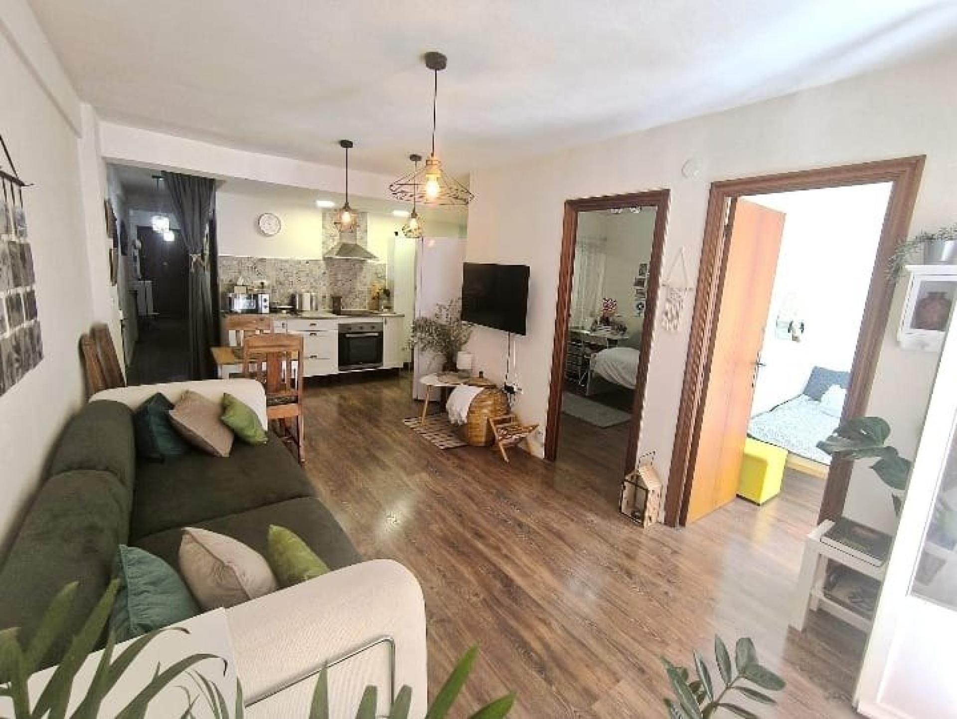 Flat for sale in Carolinas Bajas