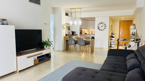 Apartamento en planta media en Guadalmina Alta