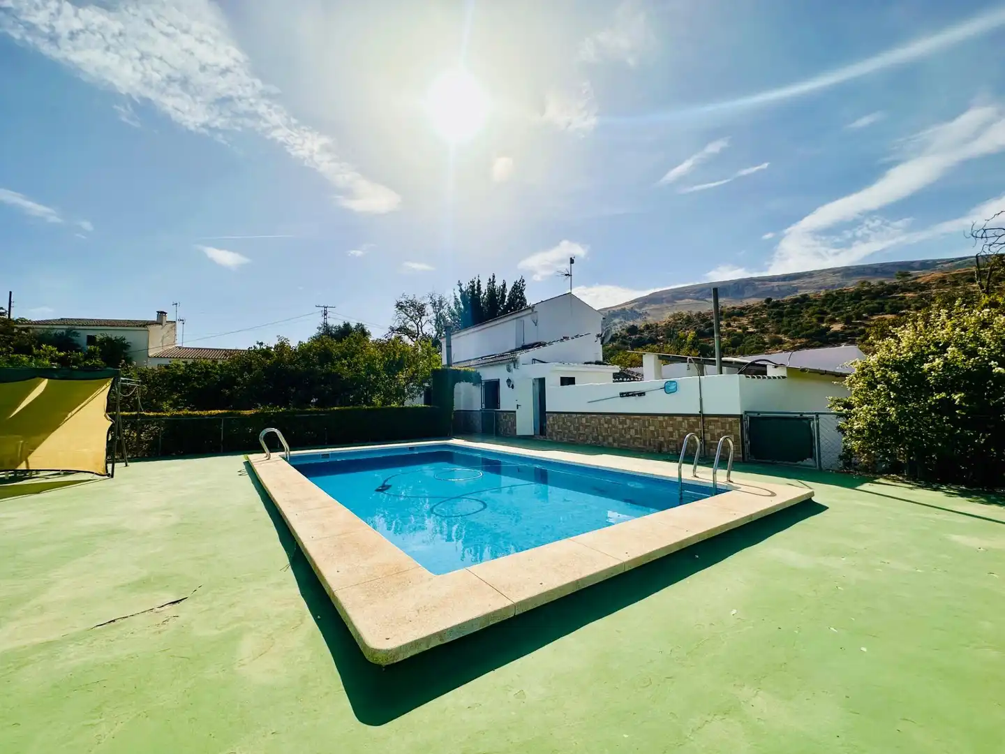 Piscina de Finca rústica en venda en Loja amb Jardí privat, Terrassa i Traster