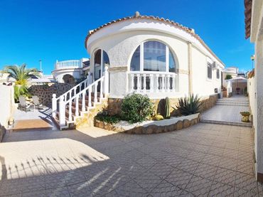 Casa pareada con balcón en venta en Gran Alacant