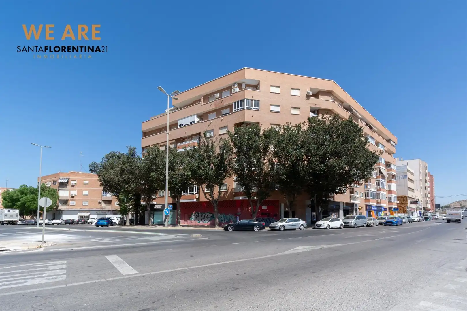 Vista exterior de Pis en venda en Cartagena amb Traster i Alarma