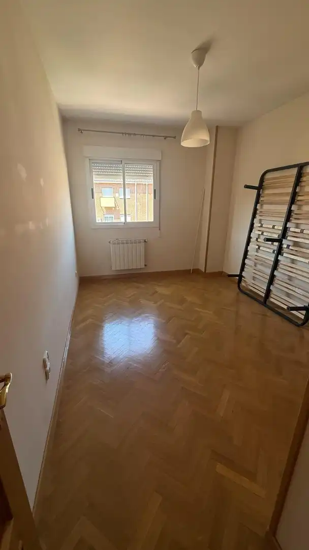 Bedroom of Flat for rent in Aranjuez