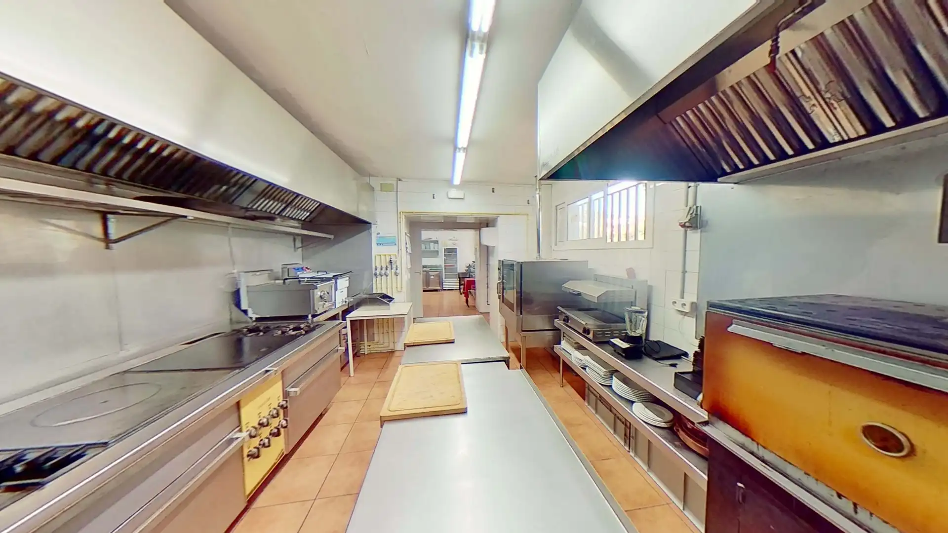 Cocina de Finca rústica en venta en Bigues i Riells del Fai con Aire acondicionado y Calefacción