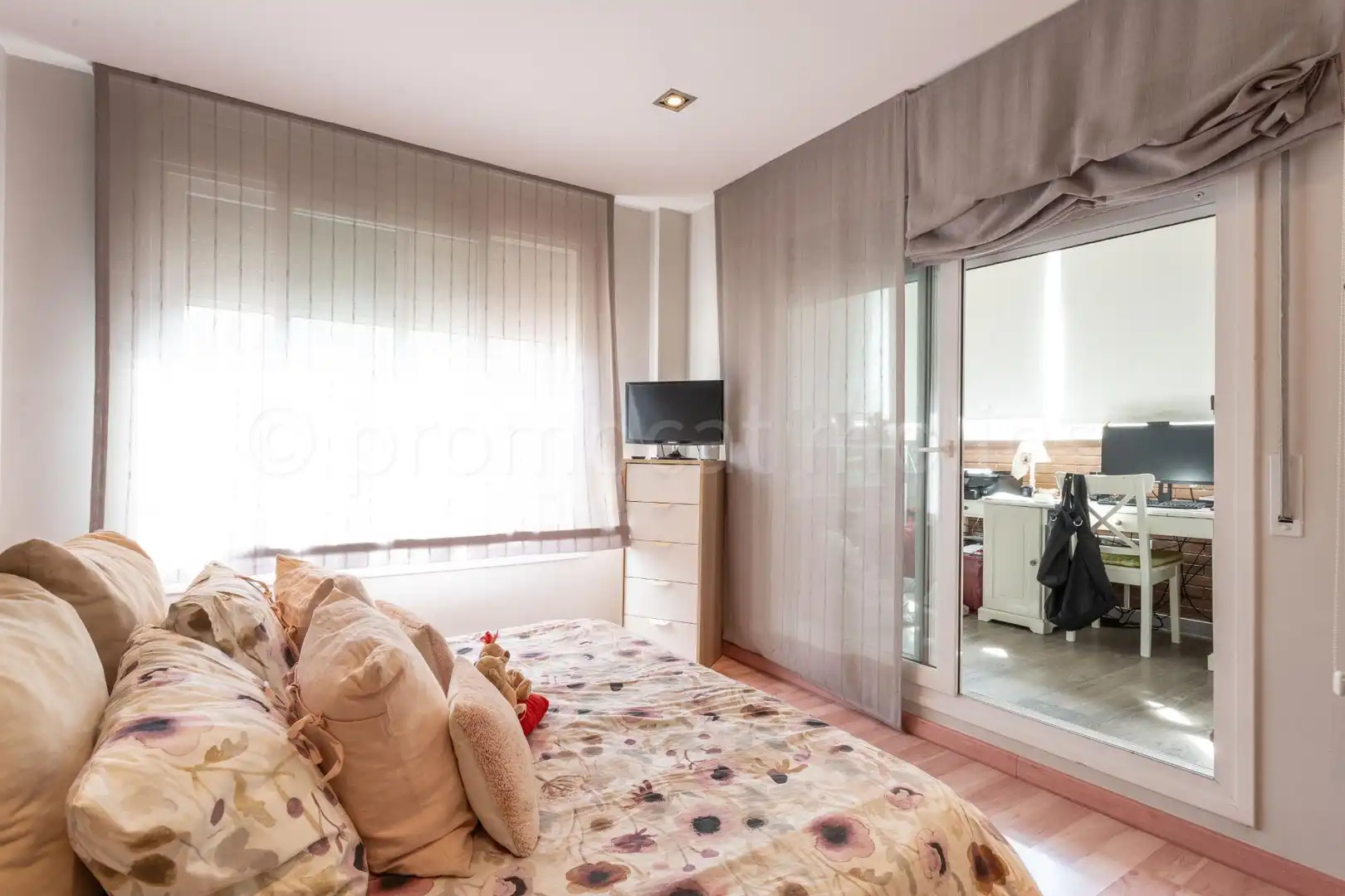Dormitori de Casa o xalet en venda en El Papiol amb Aire condicionat, Calefacció i Jardí privat