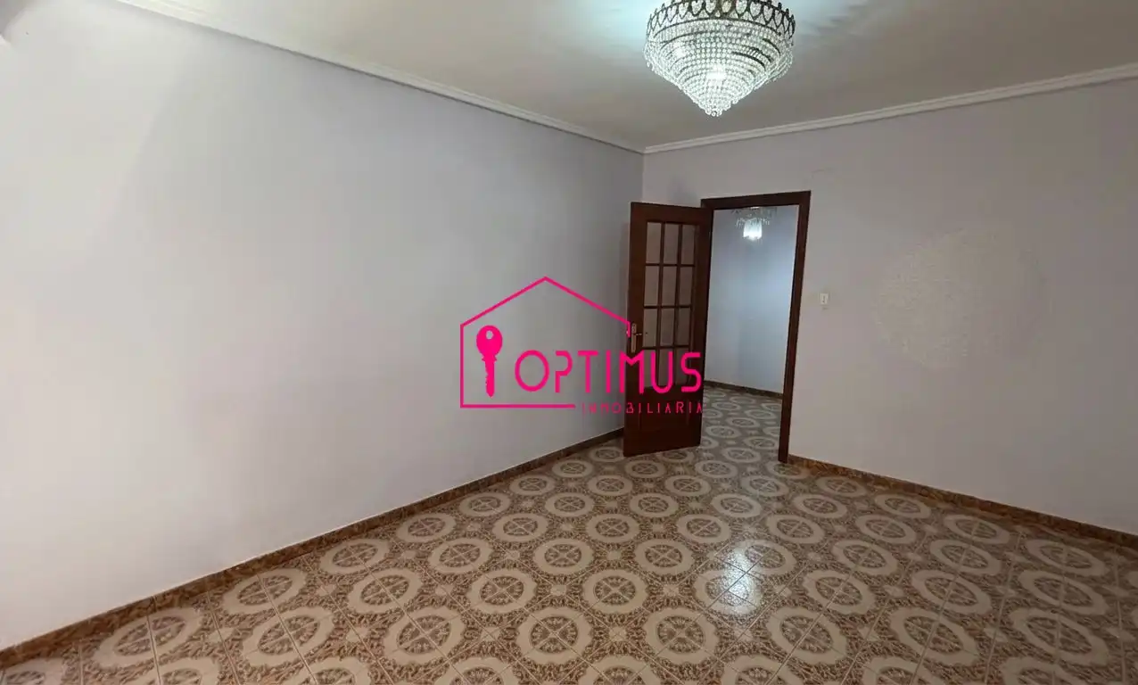Dormitori de Apartament en venda en Valencia amb Terrassa, Traster i Balcó