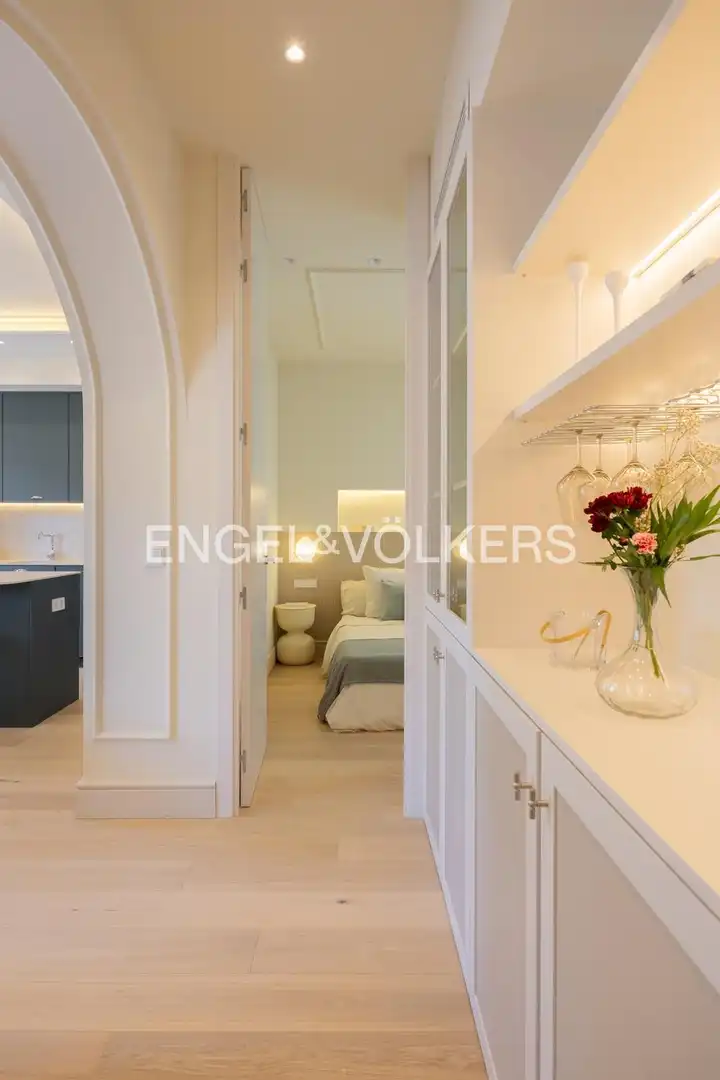 Bedroom of Flat for sale in Madrid  with Air Conditioner, Heating and Parquet flooring