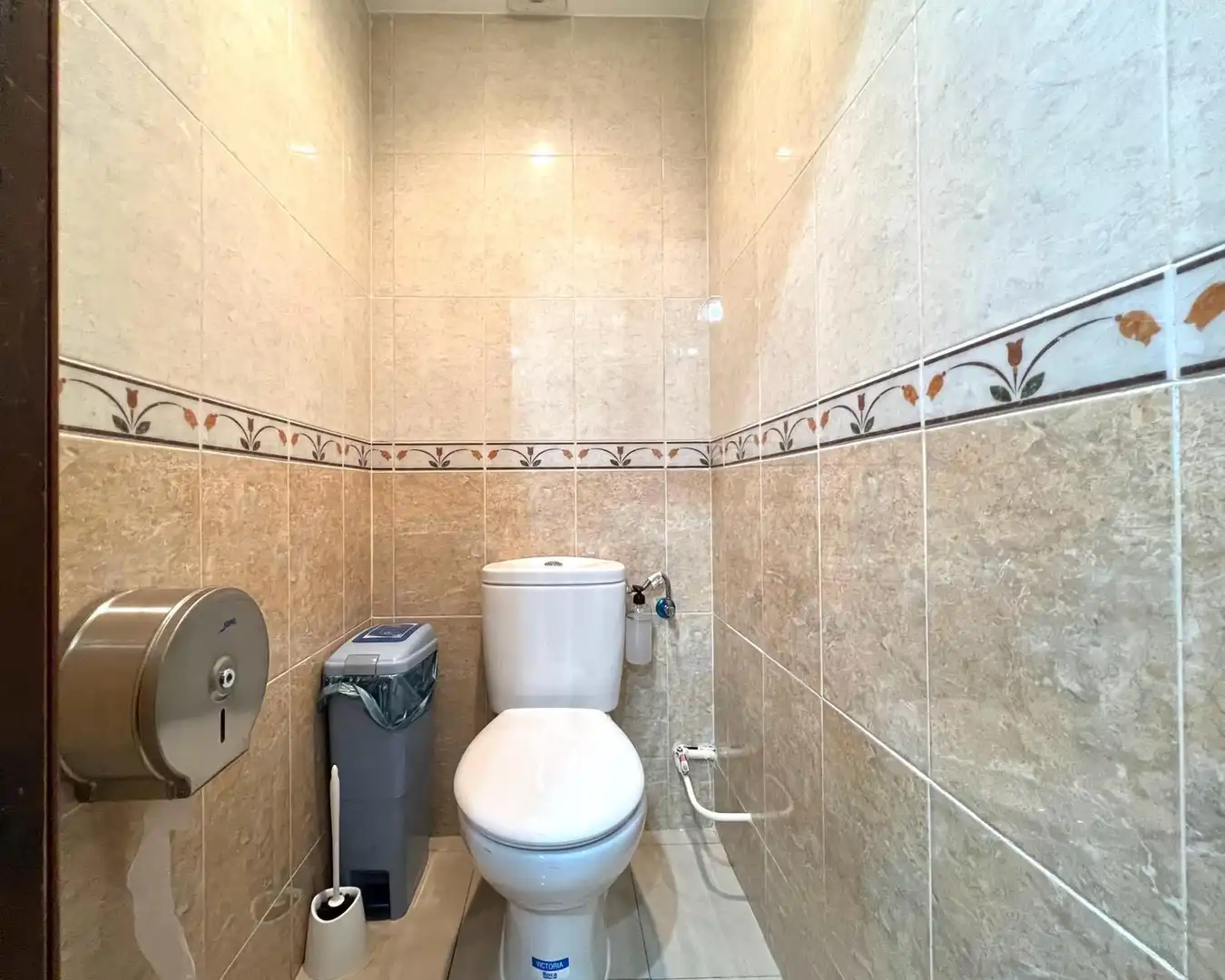 Bathroom of Office for rent in Getafe