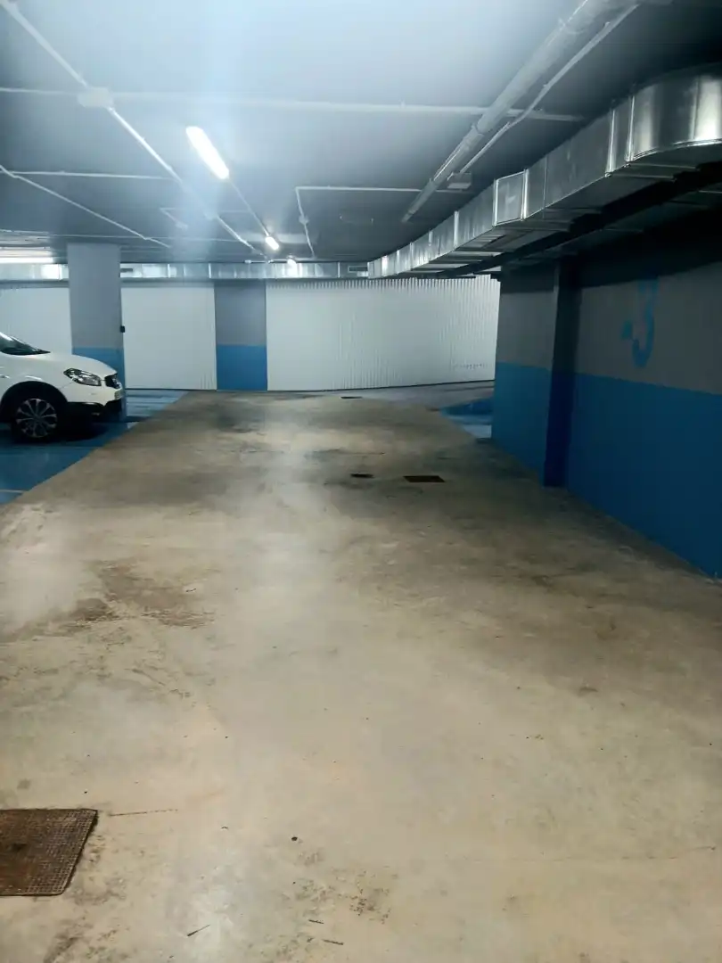 Garage for rent in A Coruña Capital 