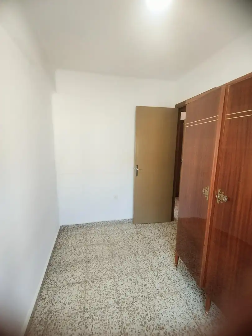 Wohnung zum Verkauf in Málaga mit Klimaanlage und Terrasse