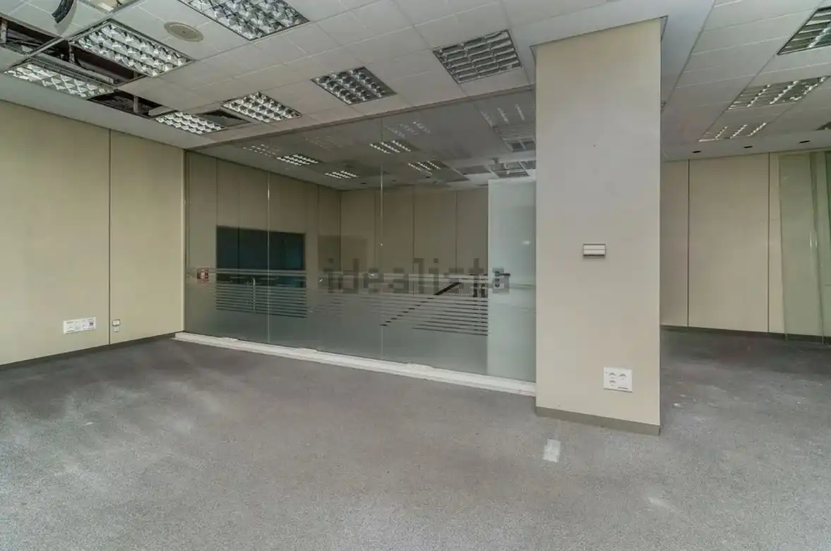 Local comercial en venda a Calle Burgos, imagen 3