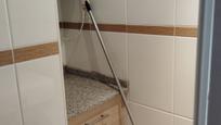 Bathroom of Flat for sale in Oropesa del Mar / Orpesa  with Heating, Terrace and Storage room