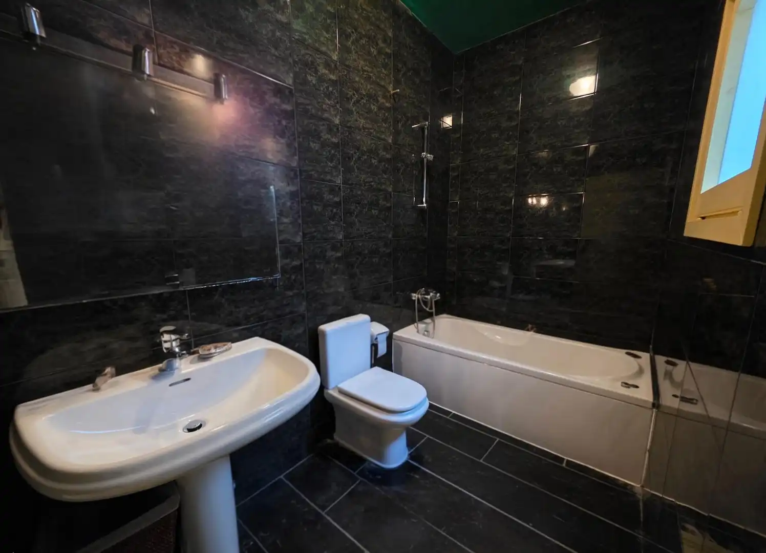 Badezimmer von Country house zum Verkauf in Sitges mit Klimaanlage, Heizung und Terrasse