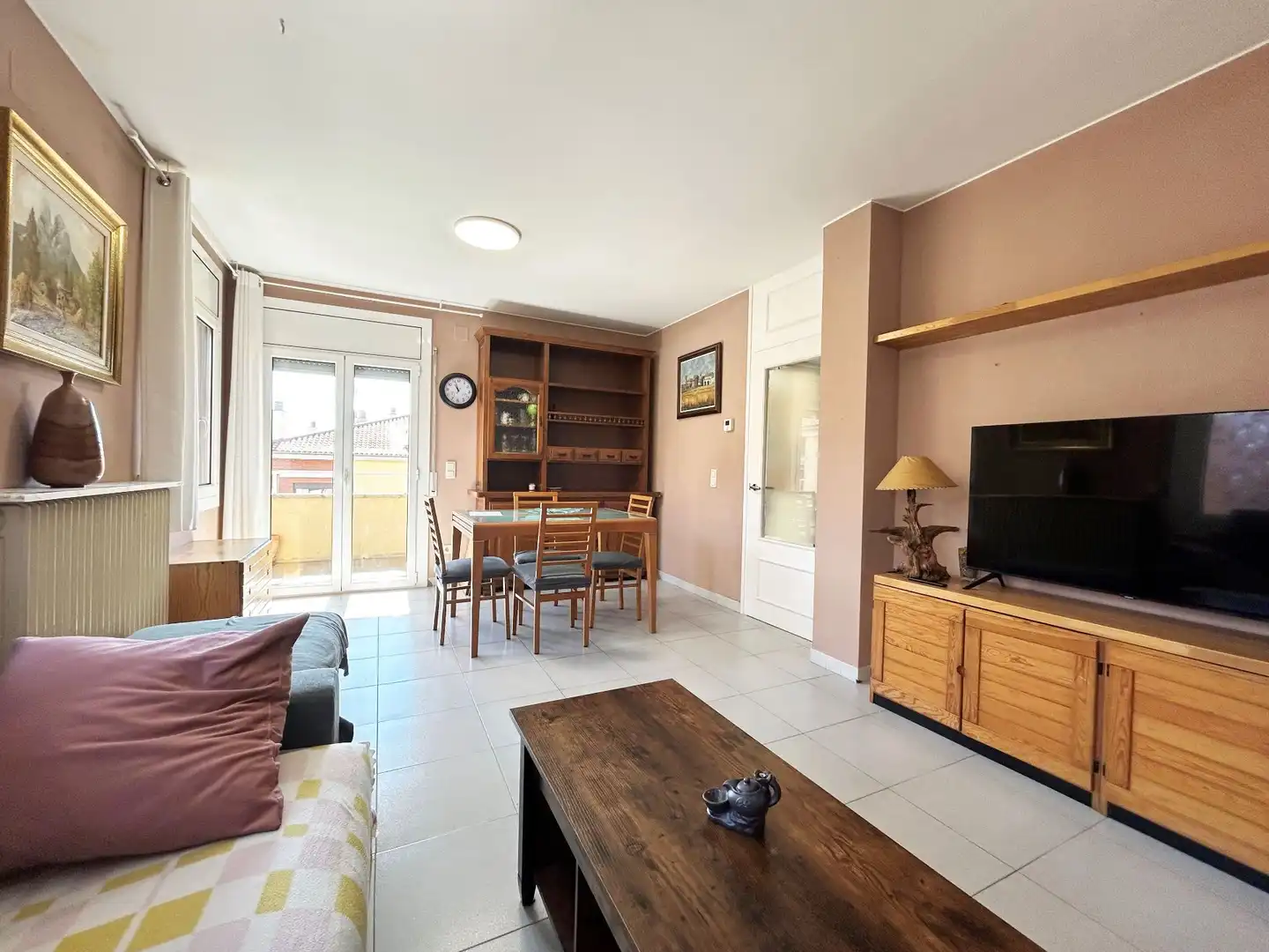 Sala de estar de Piso en venta en Torelló con Calefacción, Terraza y Trastero