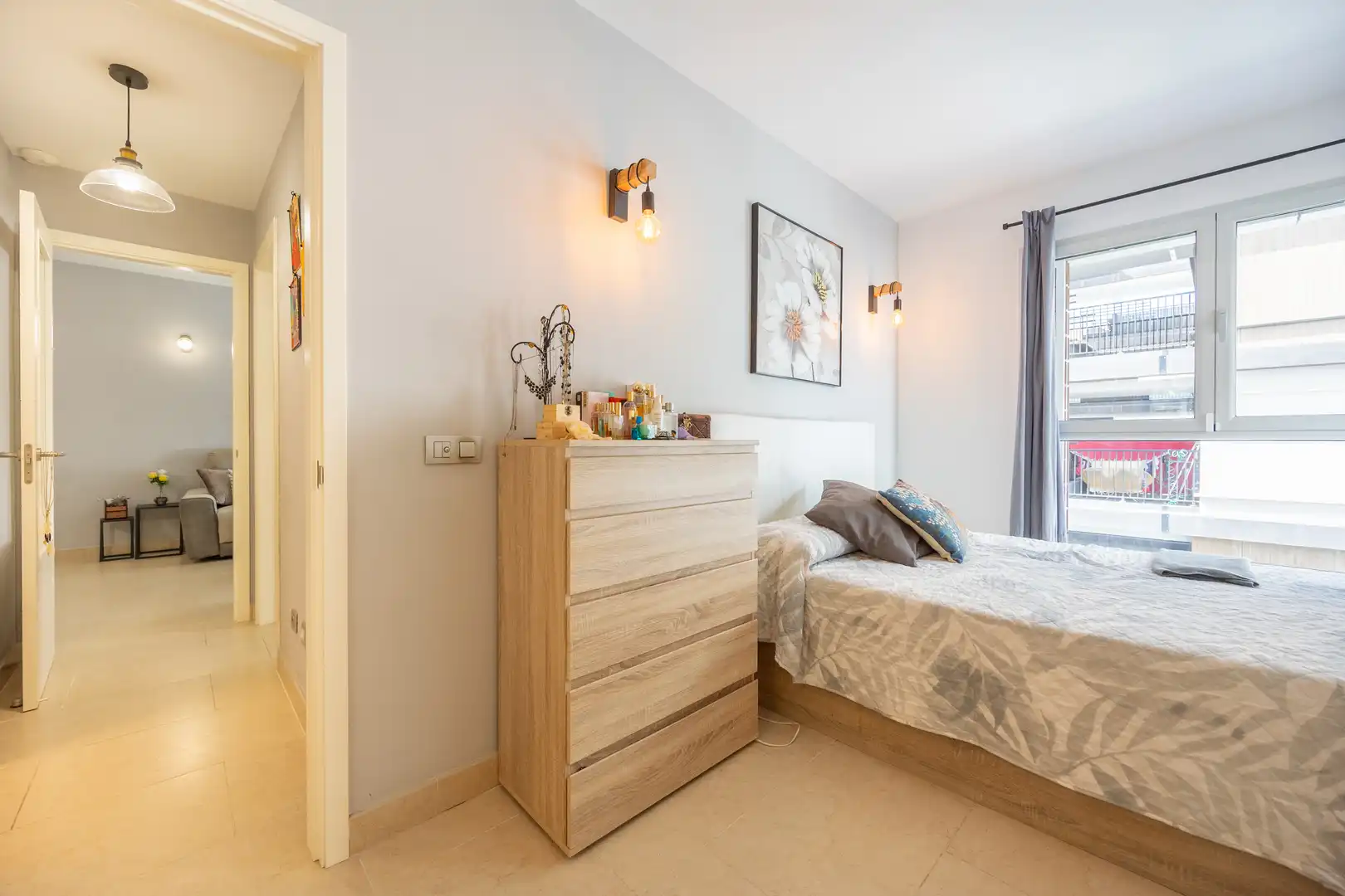 Habitación de Piso en venta en Las Palmas de Gran Canaria con Trastero, Piscina y Amueblado