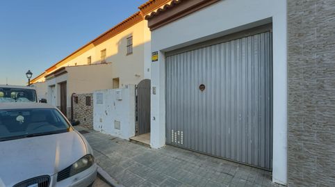 Foto 5 de Casa adosada en venta en Calle Pepe Cañete, Umbrete, Sevilla