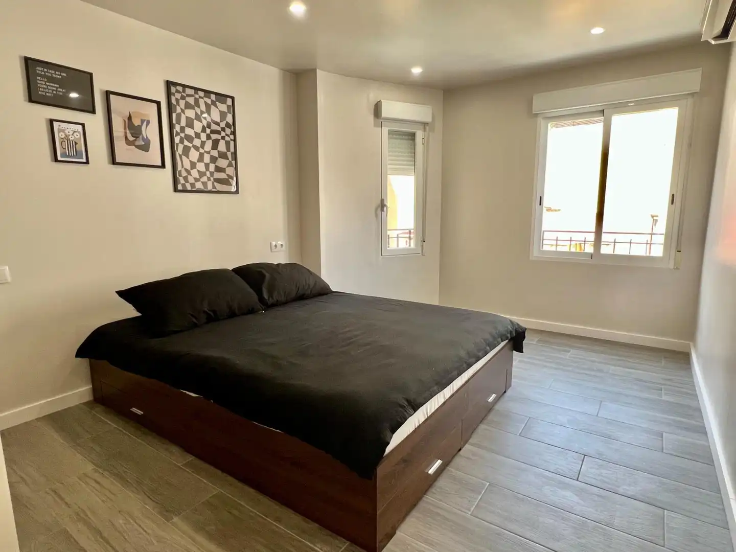 Bedroom of Flat for rent in Elche / Elx  with Air Conditioner and Furnished