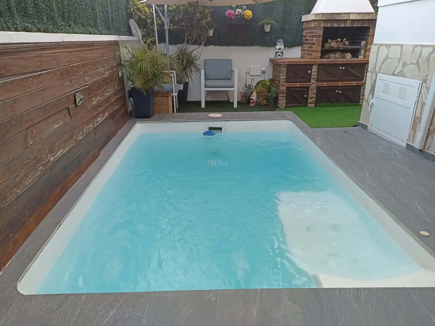 Piscina de Casa o xalet en venda en Elche / Elx amb Aire condicionat, Terrassa i Traster
