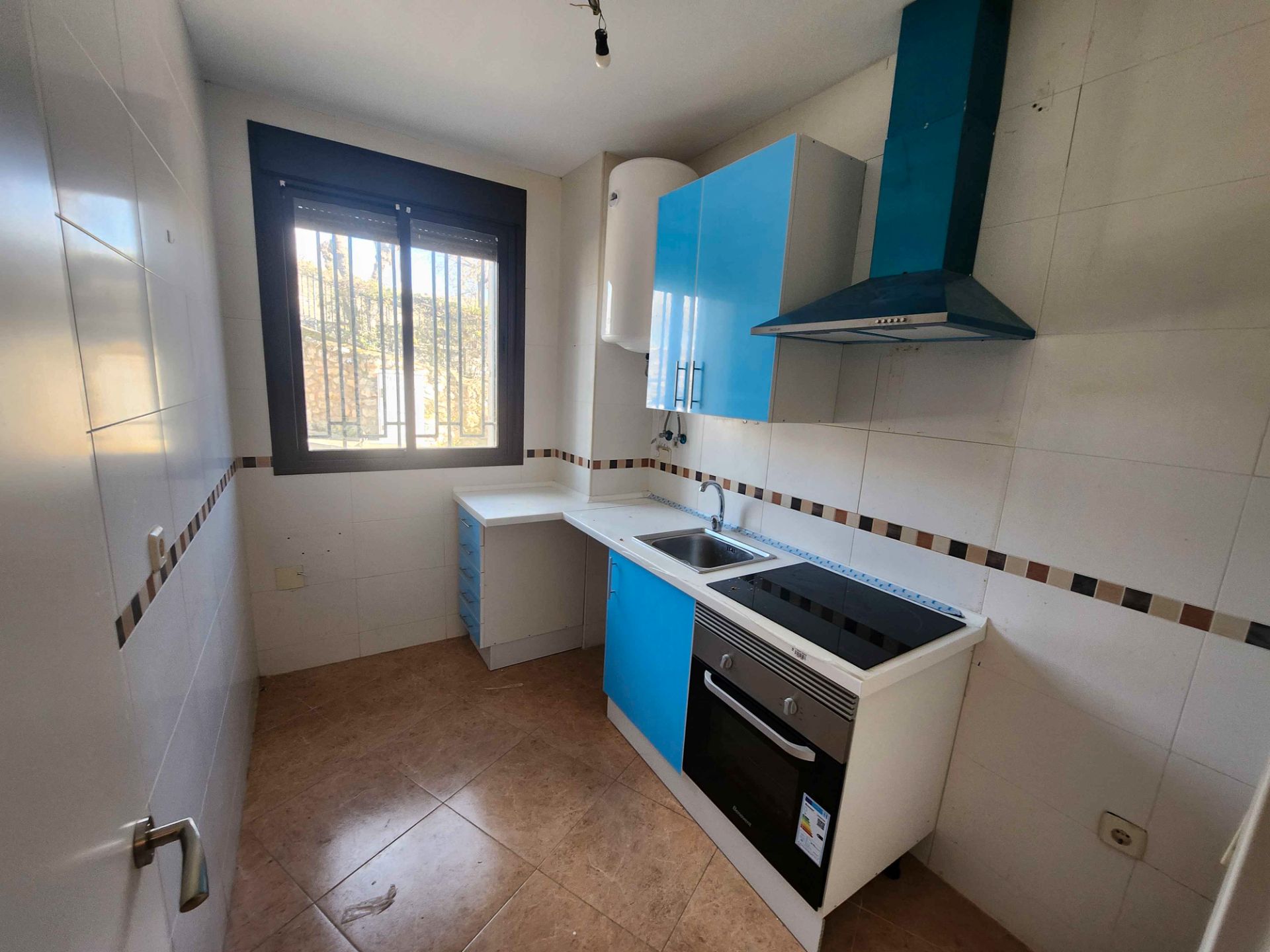 Kitchen of Apartment for sale in Fuentelencina  with Heating, Oven and TV
