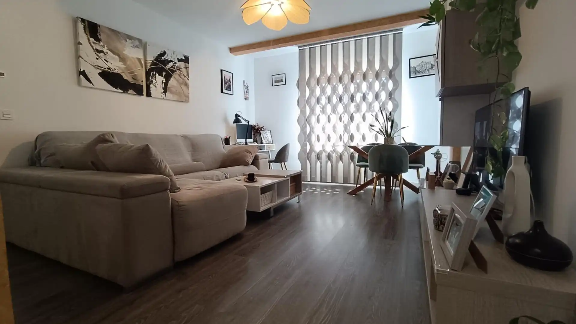Sala d'estar de Pis en venda en Zamora Capital  amb Calefacció
