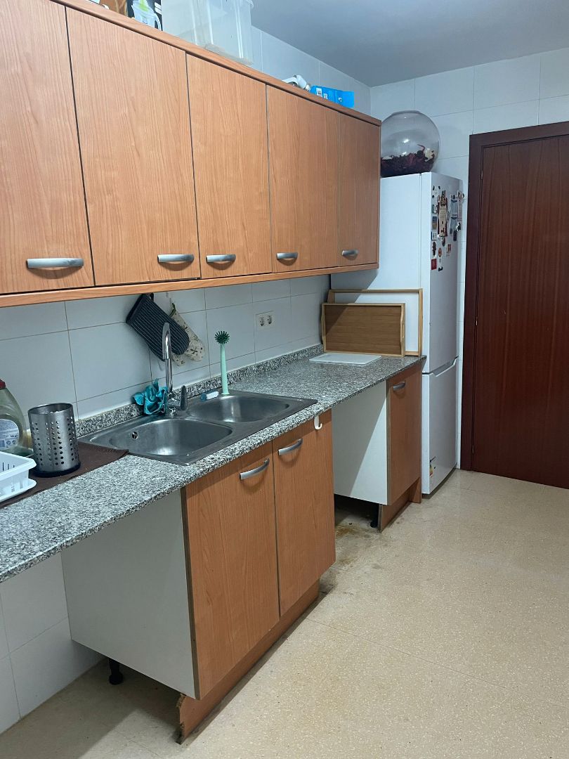 Kitchen of Planta baja for sale in Reus  with Heating, Terrace and Oven