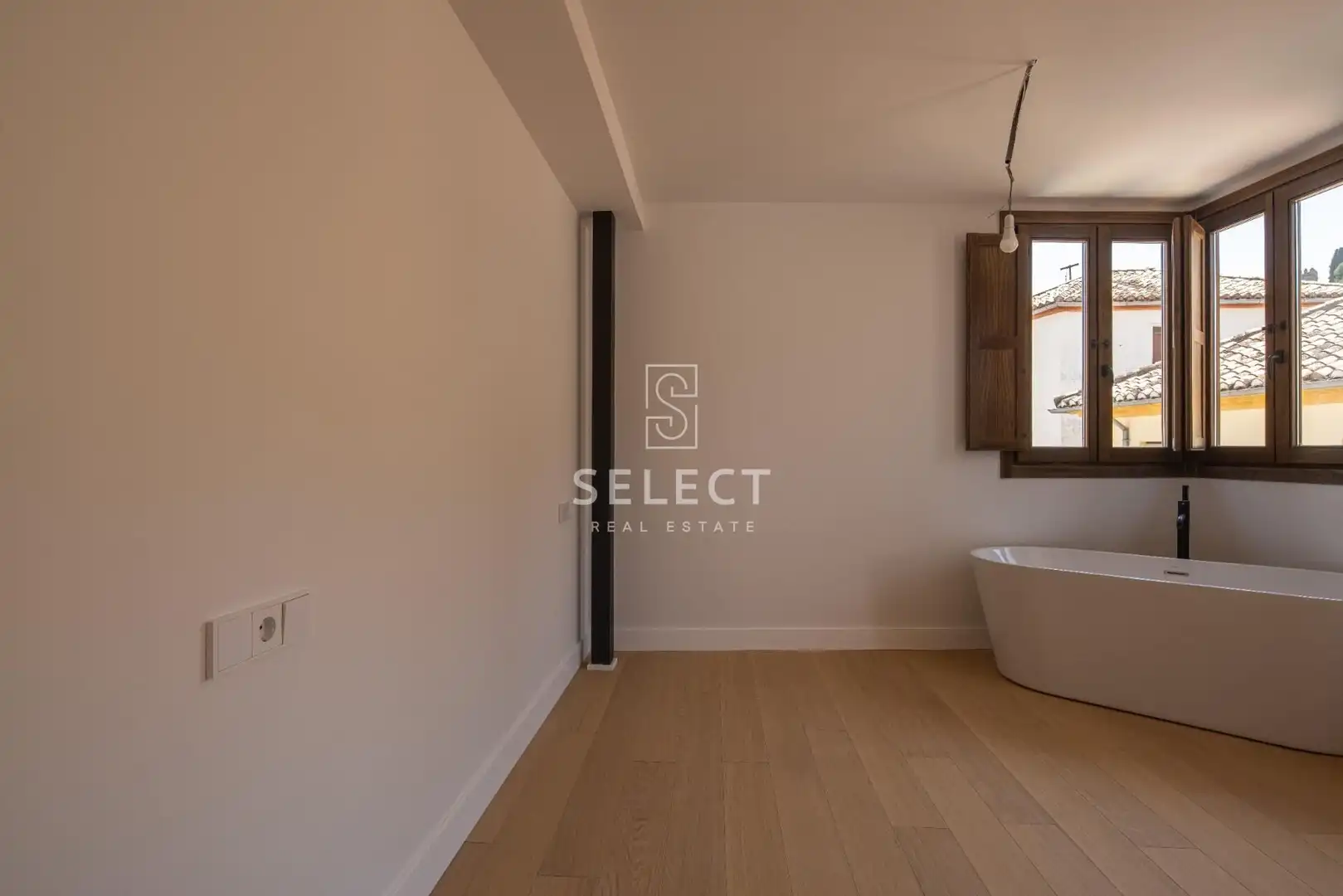 Habitación de Apartamento en venta en Granada con Aire acondicionado, Terraza y Piscina