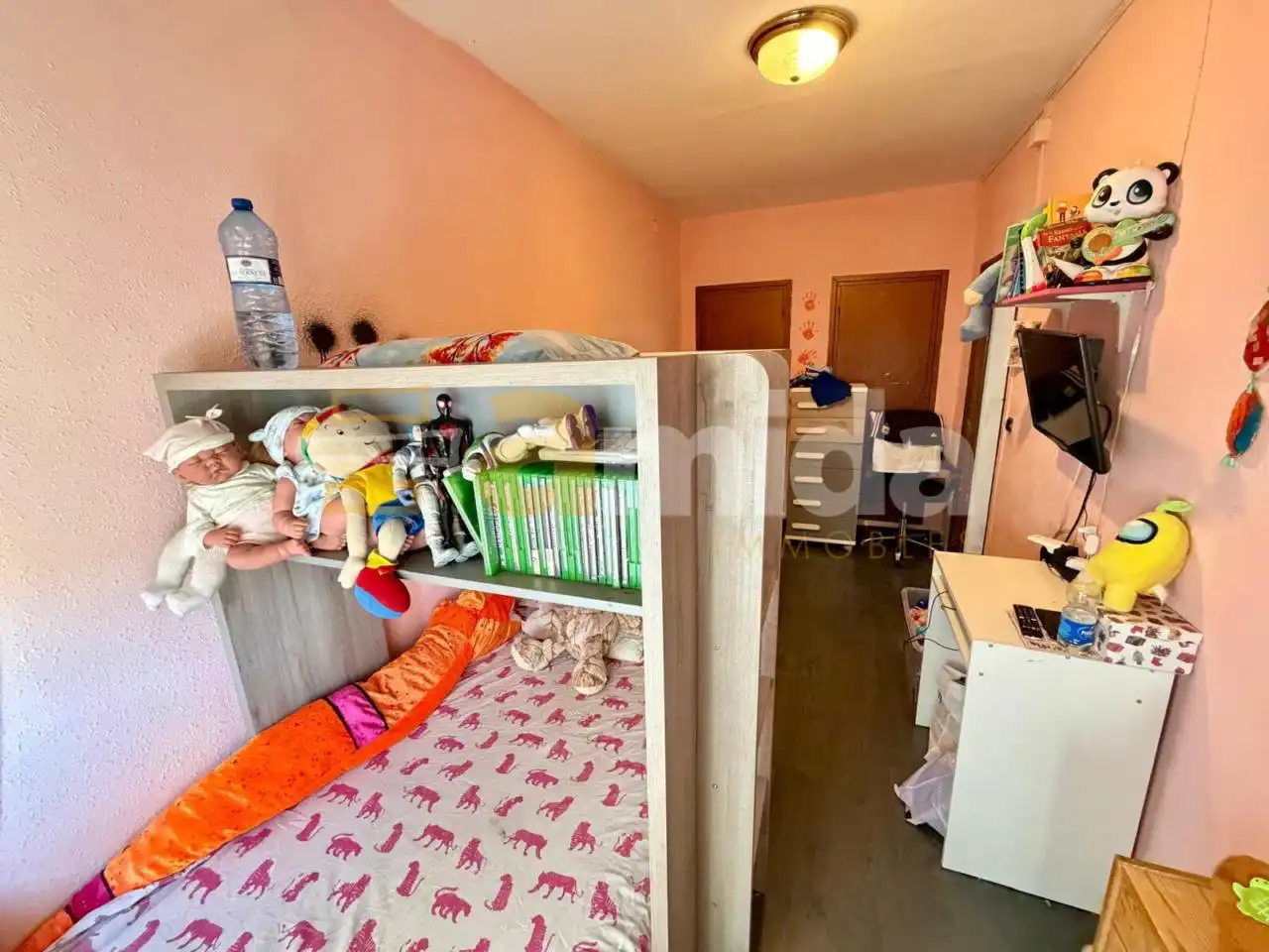 Habitación de Piso en venta en Sabadell con Parquet y Balcón