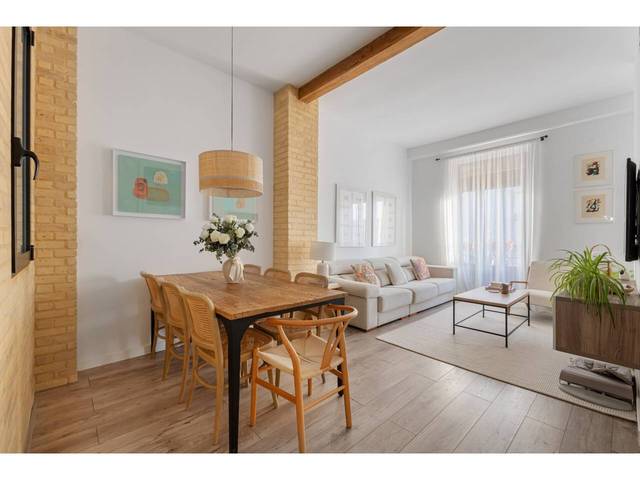 Piso en Venta en Avenida Regne de València en Gran Via