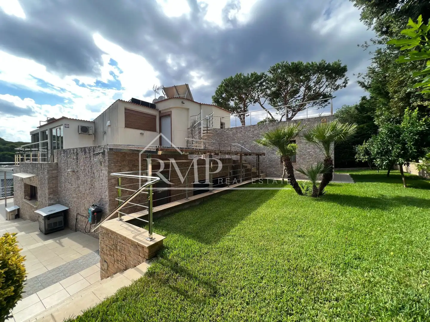 Casa o xalet en venda a Montgoda, Montgoda