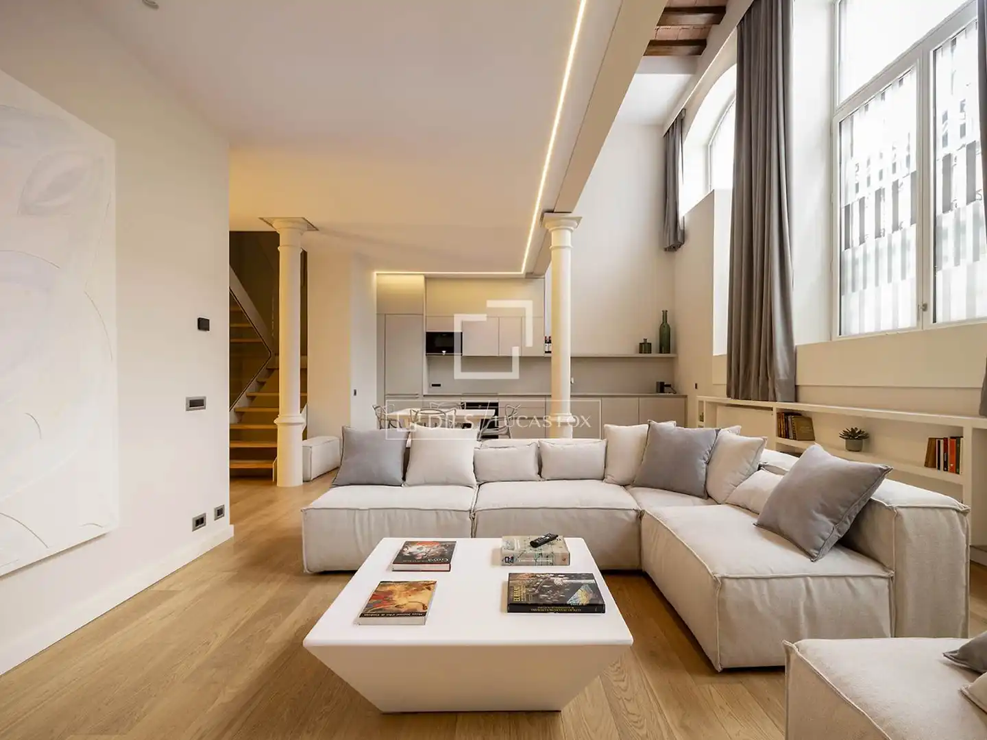 Sala de estar de Loft de alquiler en Barcelona con Aire acondicionado, Calefacción y Parquet