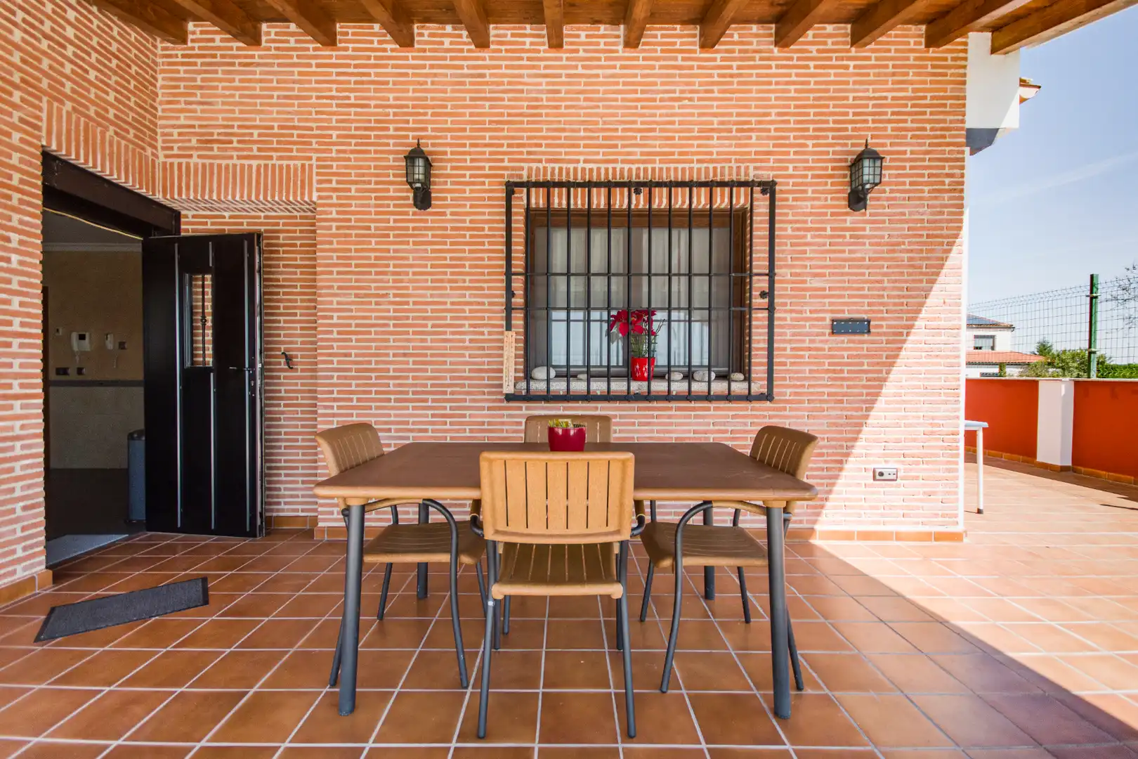 Terrace of Houses for sale in Aranjuez  with Air Conditioner, Heating and Private garden