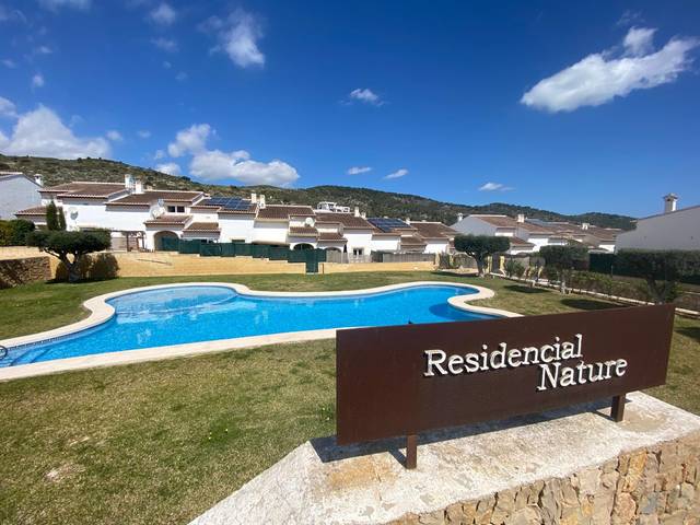 Casa adosada en Venta en Les Fonts - Els Molins