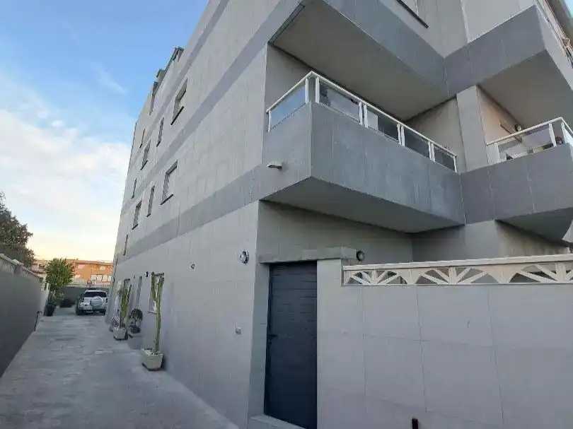 Vista exterior de Ático en venta en Eivissa con Aire acondicionado, Jardín privado y Trastero