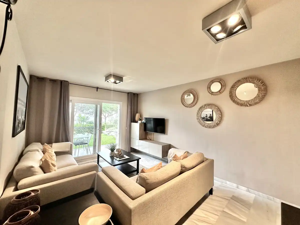 Apartamento con jardín en venta en Calahonda, imagen 15
