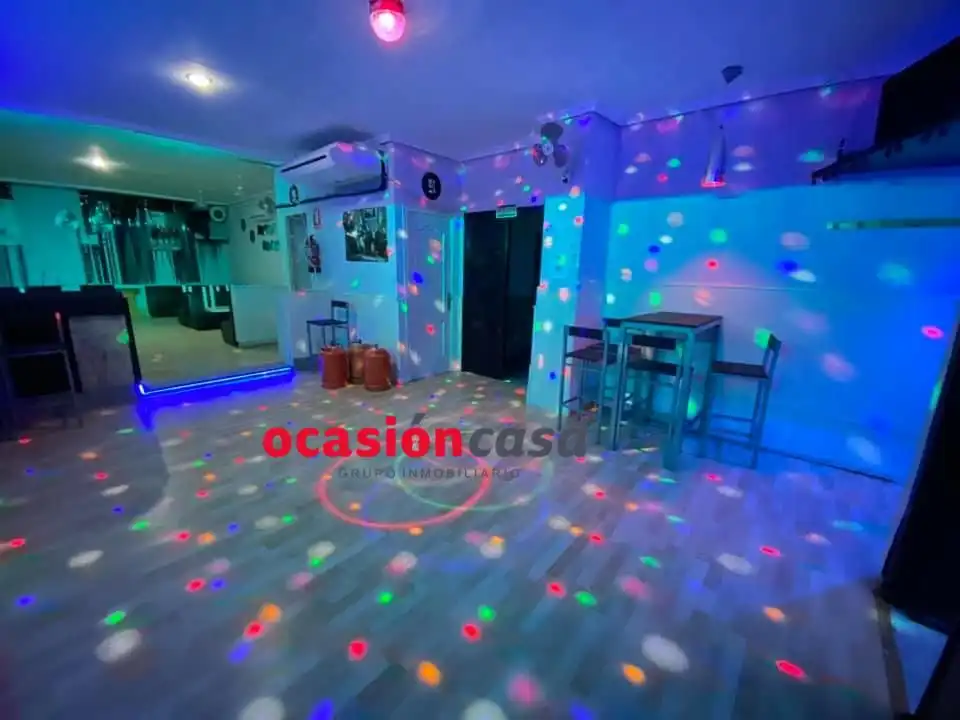 Local en venta en Villanueva del Rey con Aire acondicionado y Amueblado
