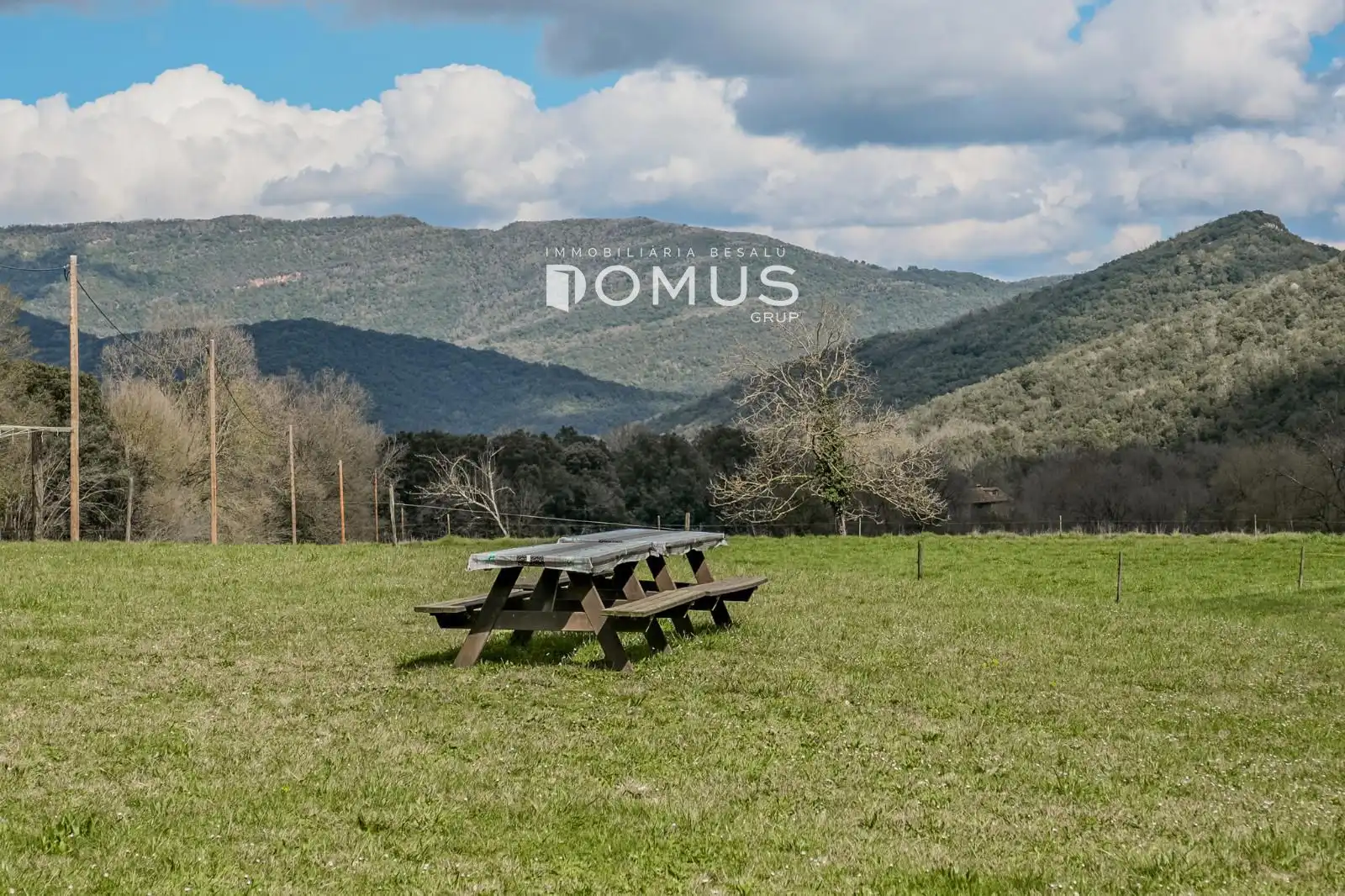 Finca rústica en venta en Santa Pau con Calefacción, Parquet y Piscina