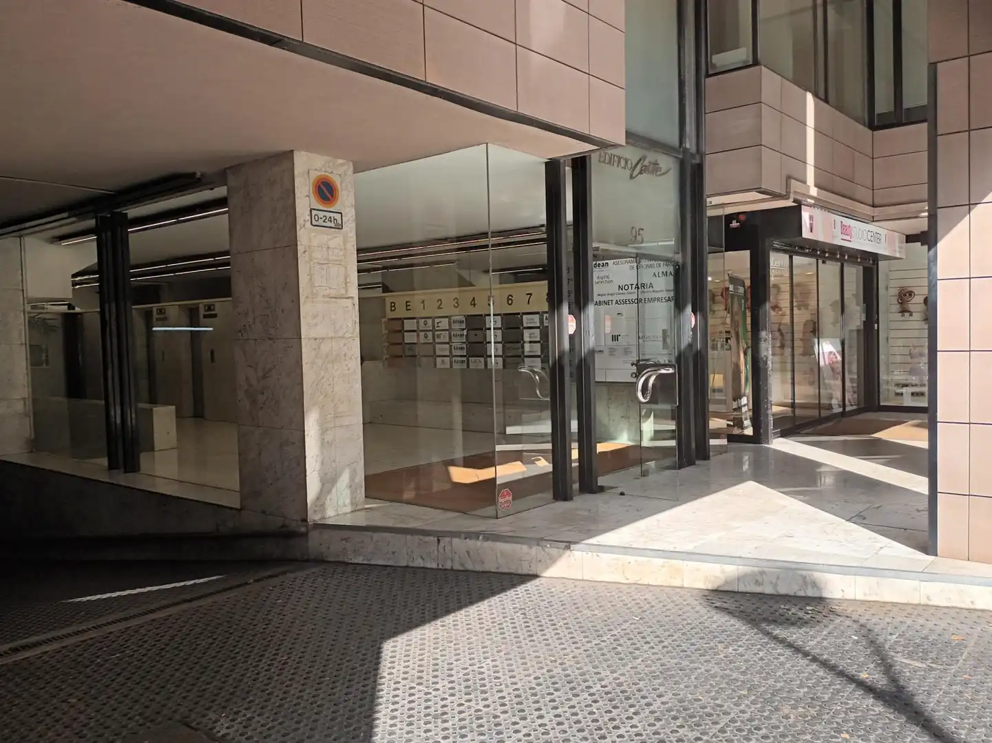 Local en venta en Barcelona