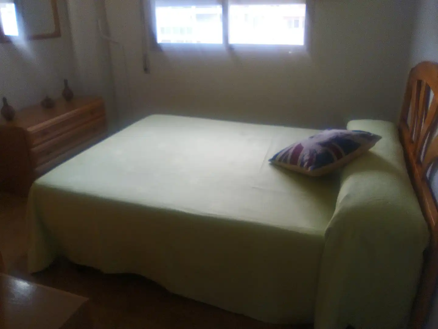 Habitación de Apartamento de alquiler en Cullera con Terraza, Amueblado y Horno