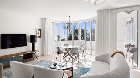 Foto 5 de Apartamento en venta en Urbanización Andalucía Beach, 168, El Velerín, Estepona